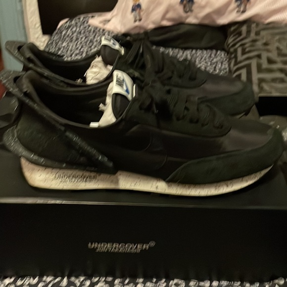 WS NIKE DBREAK/UNDERCOVER size 11.5men/ 13 women worn twice - Picture 4 of 8